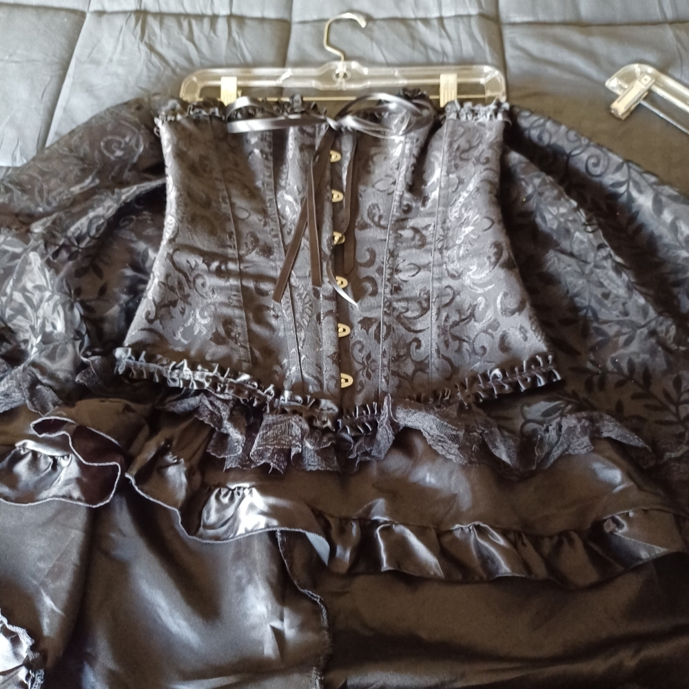 Elegant Black Brocade Corset Top And Skirt